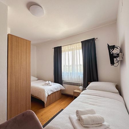 Rooms Enter Ogulin Ostarije Экстерьер фото