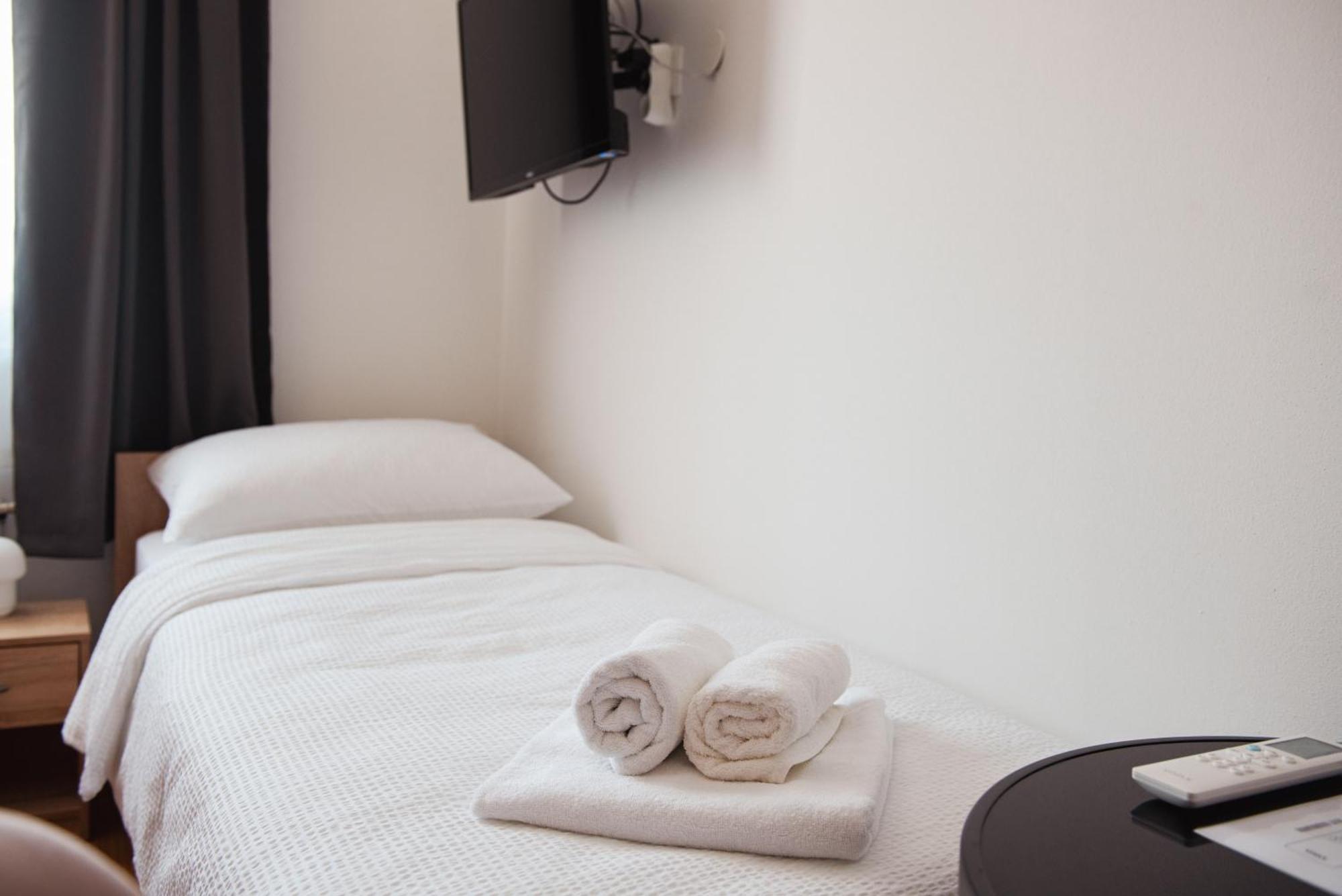 Rooms Enter Ogulin Ostarije Экстерьер фото