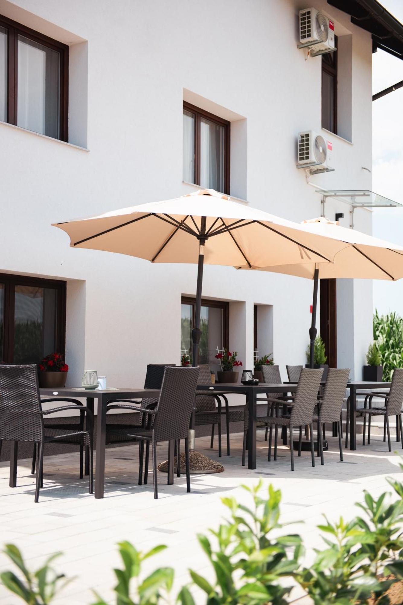 Rooms Enter Ogulin Ostarije Экстерьер фото